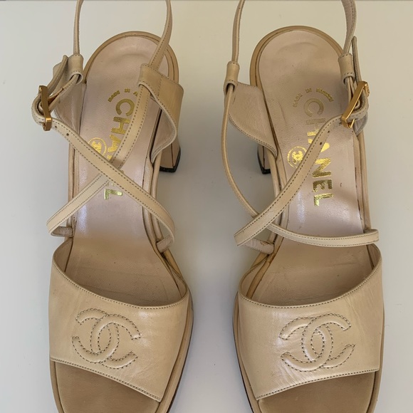 Chanel shoes. Leather. Size 37 - Picture 3 of 7